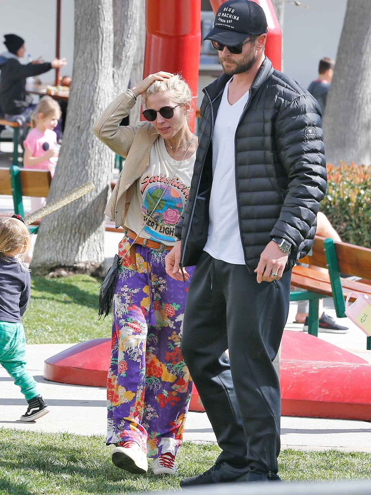 Elsa Pataky y Chris Hemsworth en California.