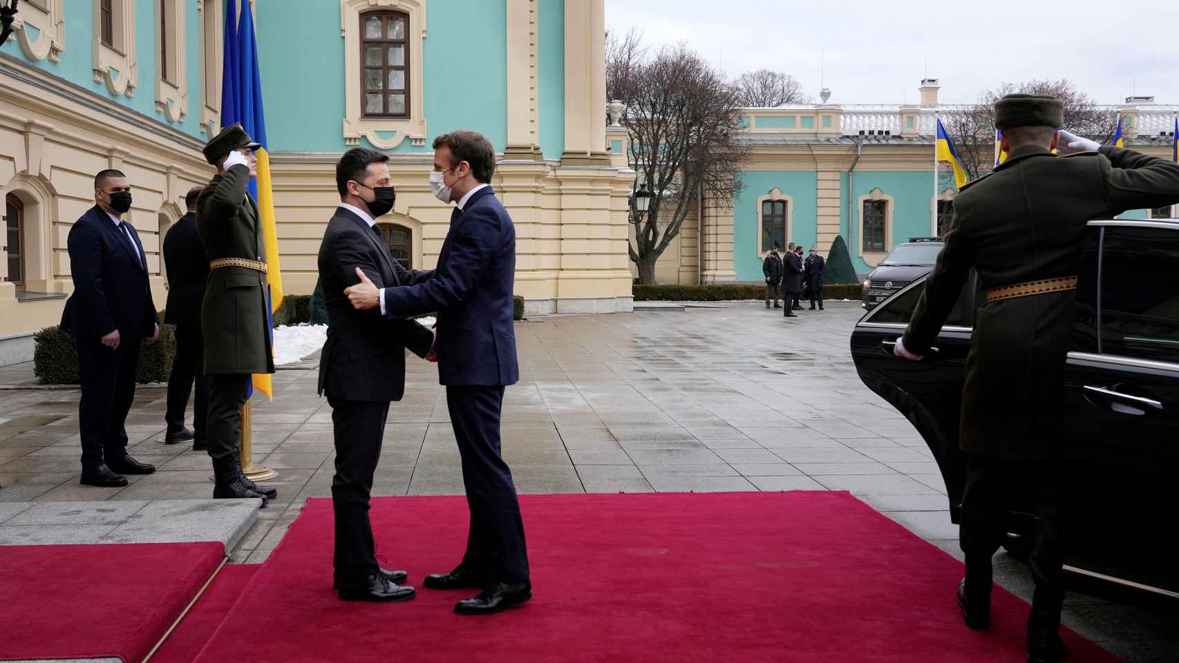 Macron y Zelenski.