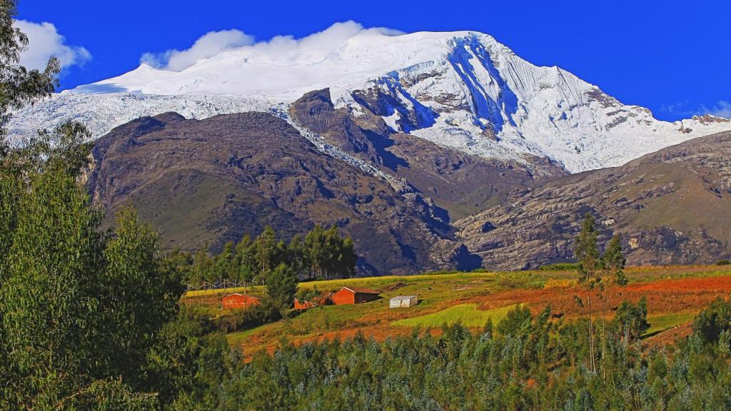 Hielo glaciar en los Andes tropicales.