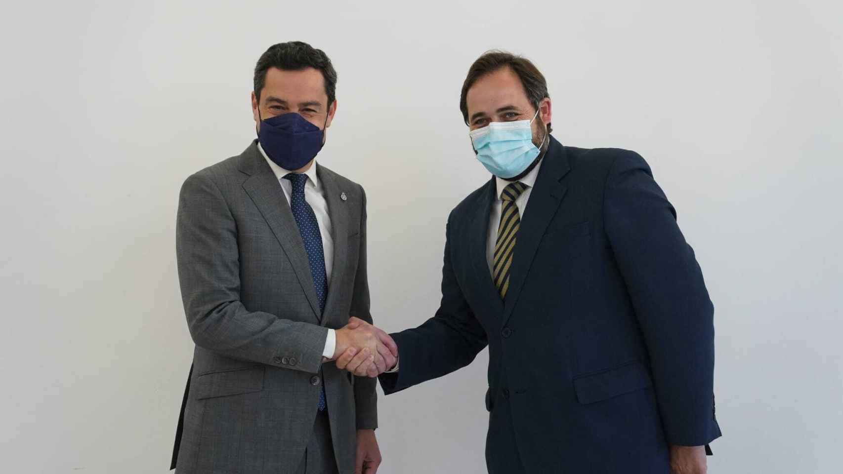 Paco Núñez, líder del PP de Castilla-La Mancha, con Juanma Moreno, presidente de la Junta de Andalucía. Foto: Twitter @JuanMa_Moreno