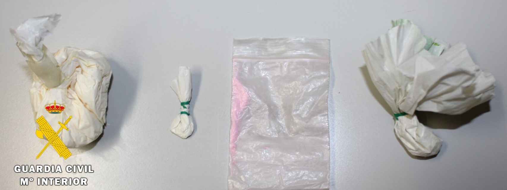 Imagen de la droga intervenida en La Demanda facilitada por la Guardia Civil