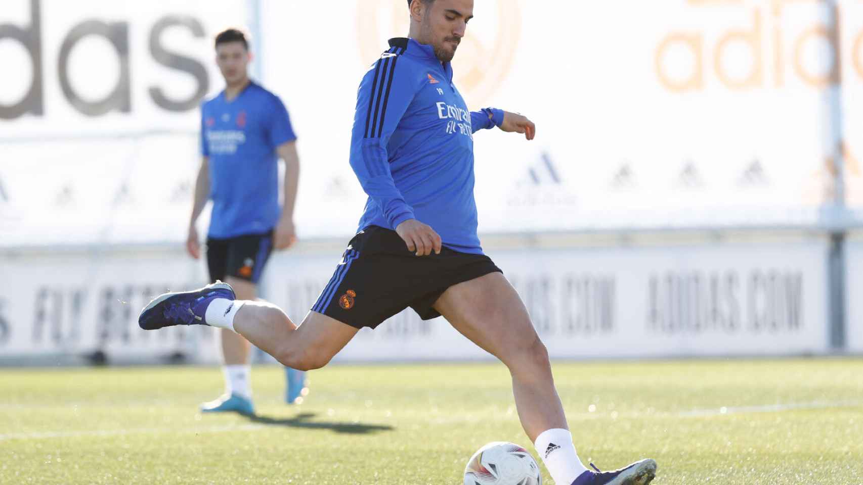 Dani Ceballos, en un entrenamiento del Real Madrid