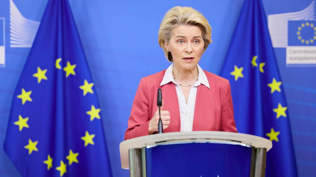 La presidenta de la Comisión, Ursula von der Leyen, durante la presentación este martes de la Ley de Chips