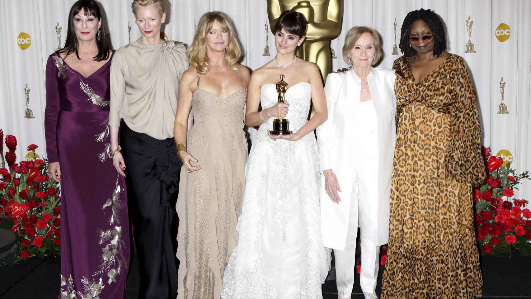 Penélope Cruz y otras ganadoras del Oscar a la mejor actriz secundaria.