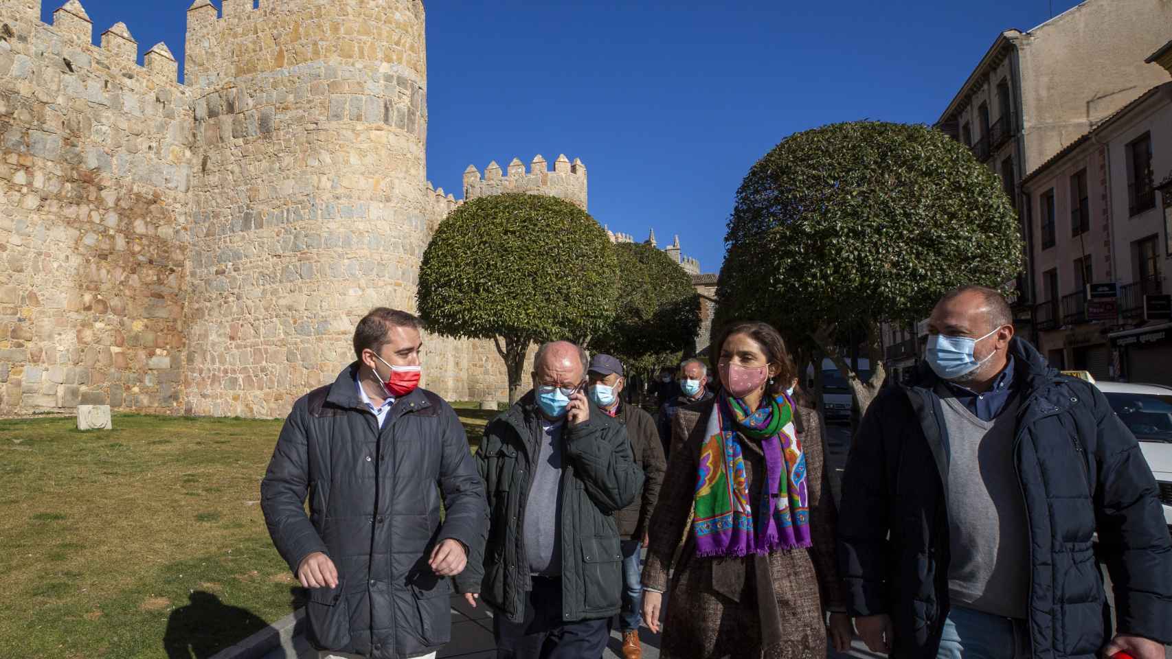 La ministra Reyes Maroto acompañada por los candidatos a las Cortes por el PSOE en Castilla y León