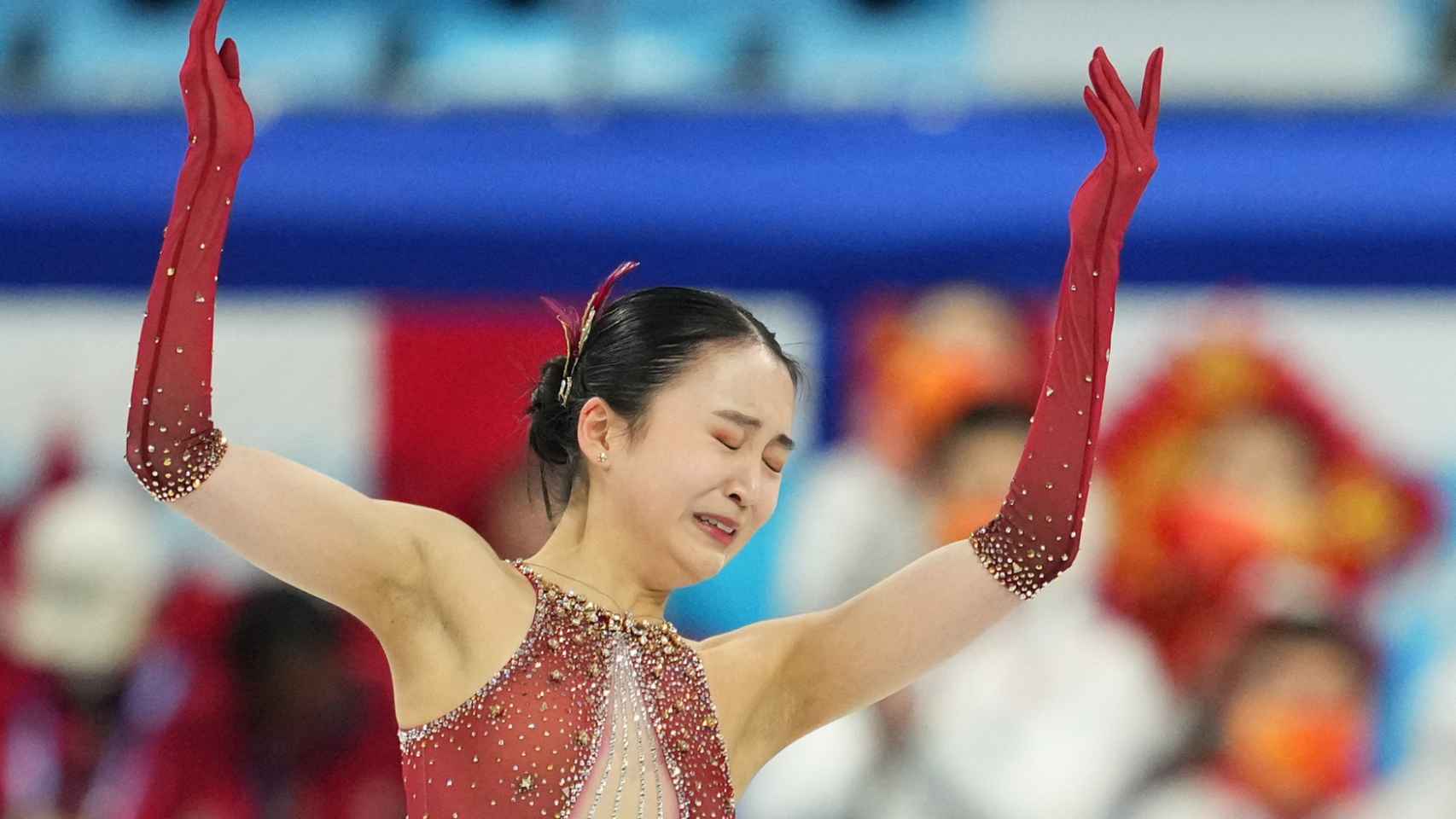 Zhu Yi al borde de la lágrima en los Juegos Olímpicos de Invierno 2022