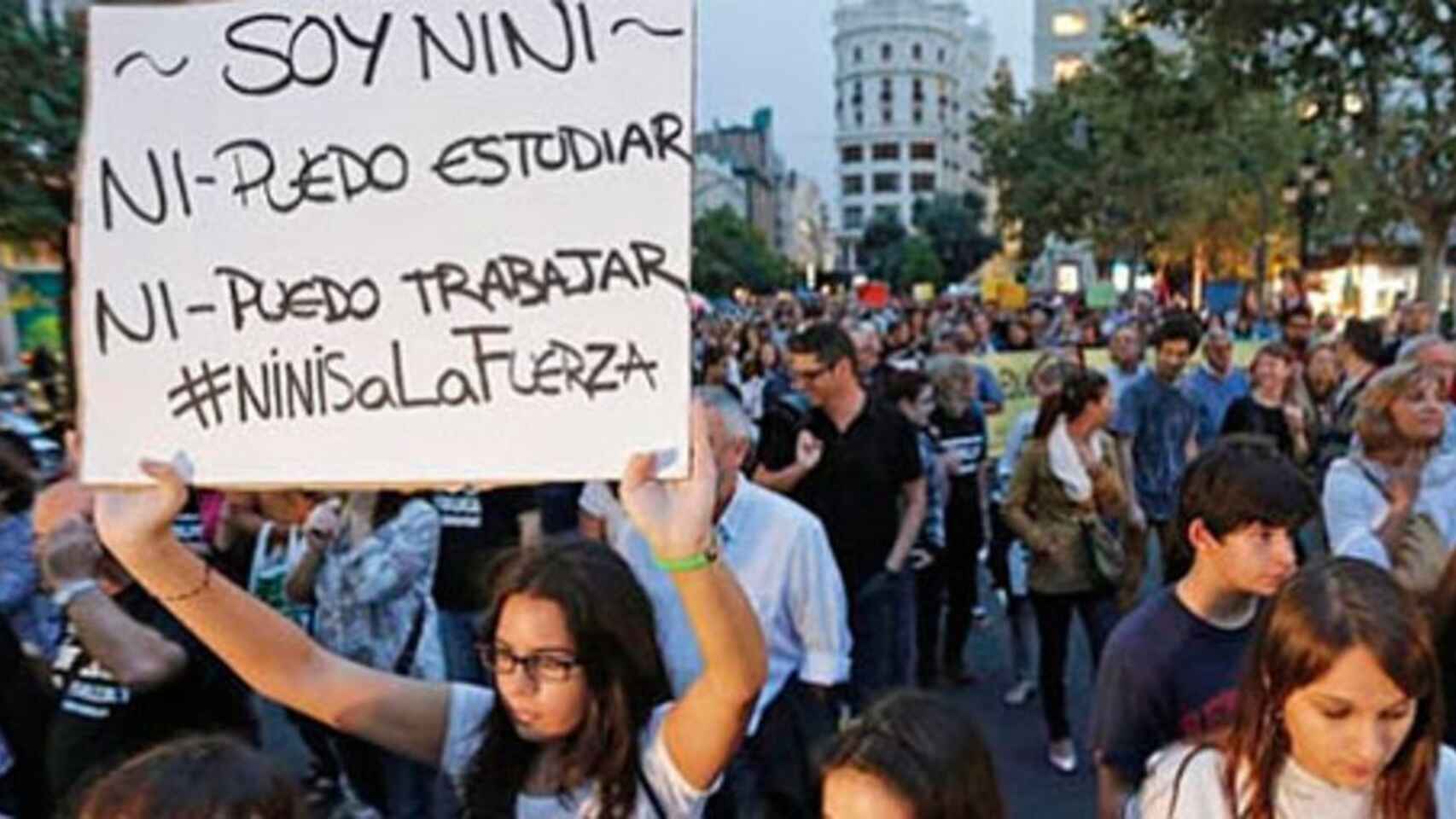 La Comunidad Valenciana, territorio hostil para los jóvenes: menos trabajo, más precario y más exclusión.