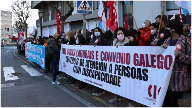 Concentración de la CIG ante el Pazo do Hórreo, en Santiago.