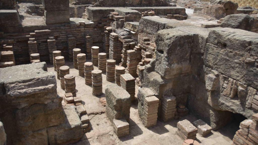 En este yacimiento fuengiroleño también se han encontrado unas termas.