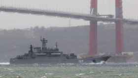 Las maniobras navales de Rusia en el mar Negro.