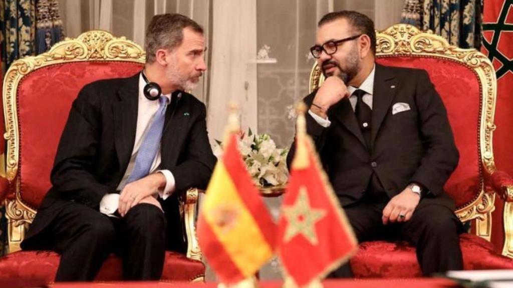 El rey de España, Felipe VI, y el de Marruecos, Mohamed VI, en una imagen de archivo.