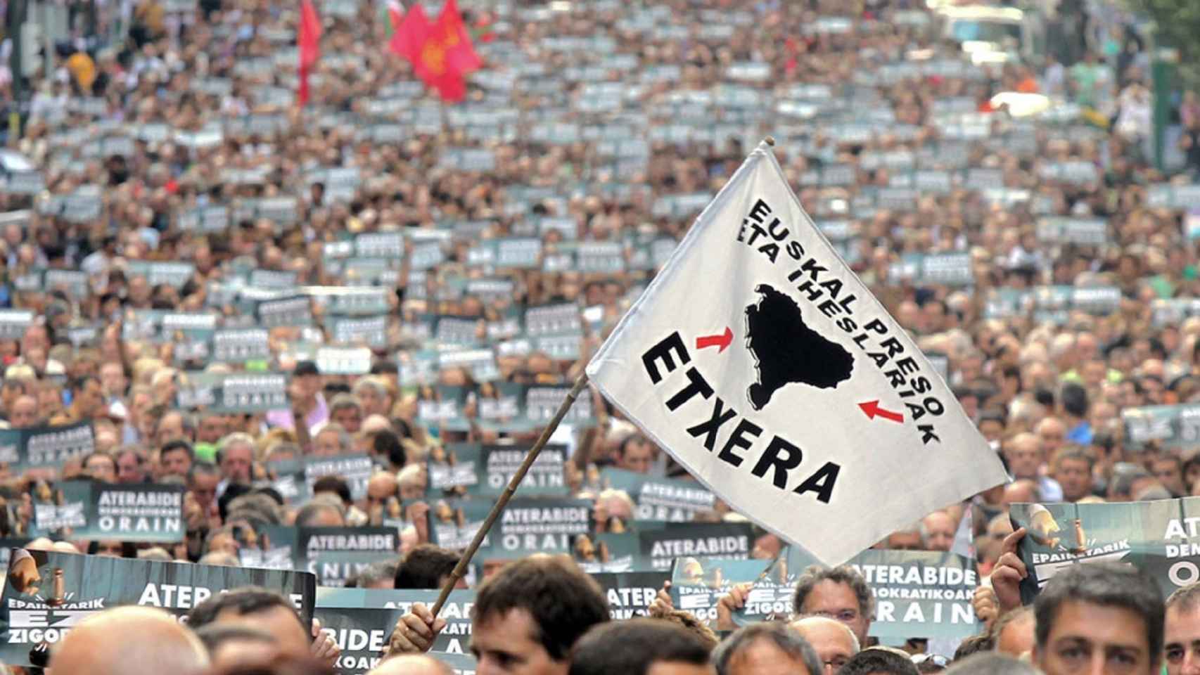 Manifestación por el acercamiento de presos etarras al País Vasco.