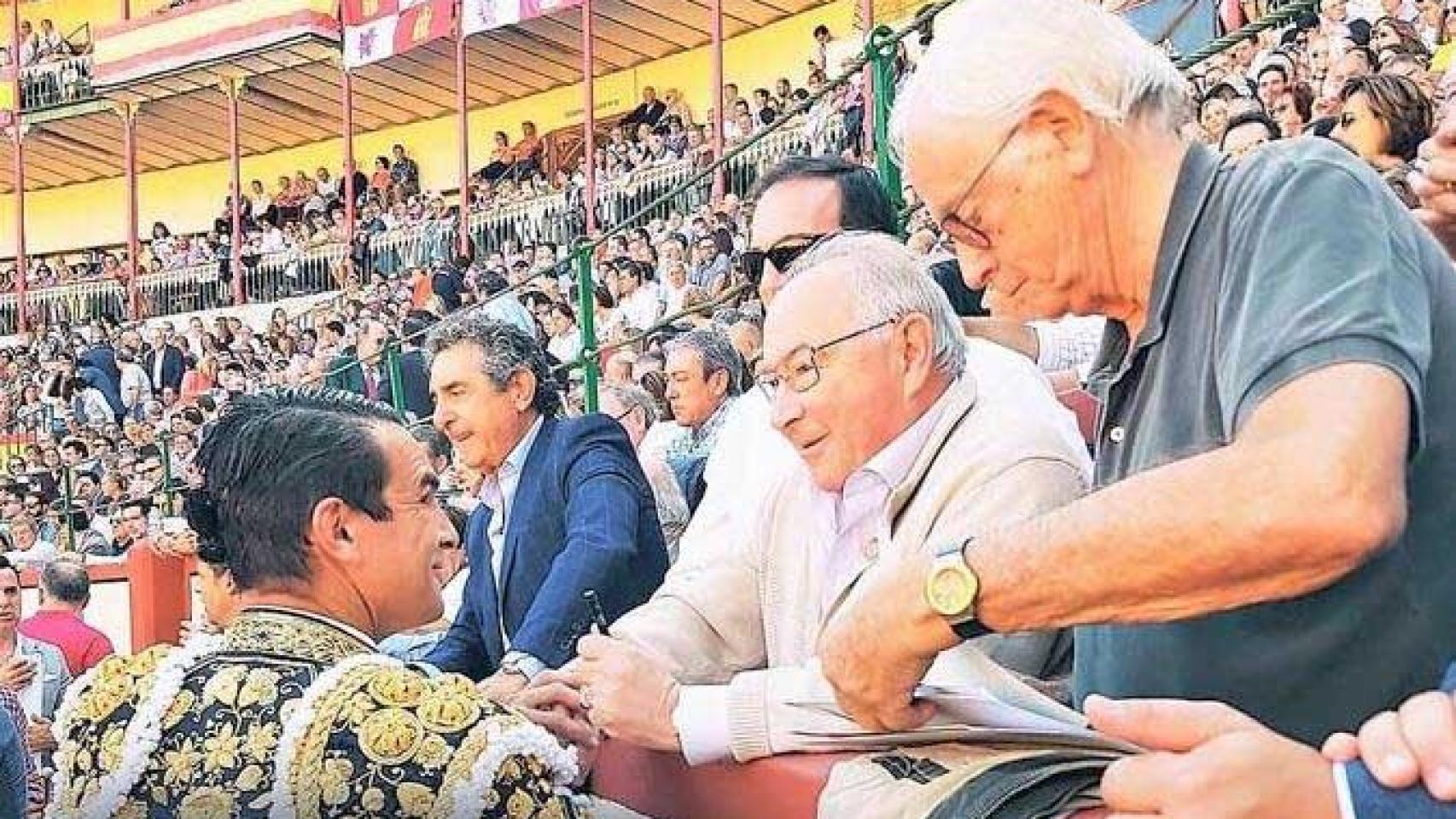 El doctor Mateo “debuta” en plaza de primera