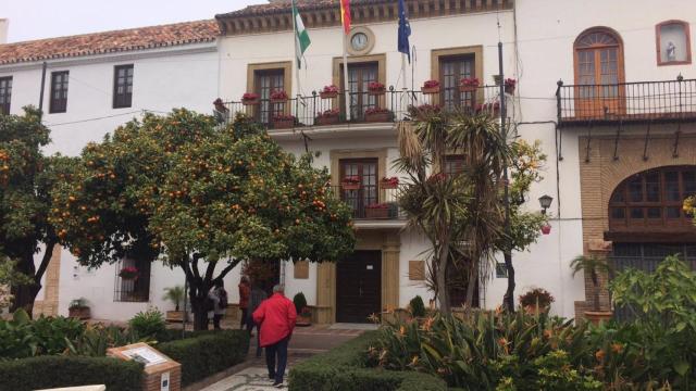 Fachada del Ayuntamiento de Marbella.