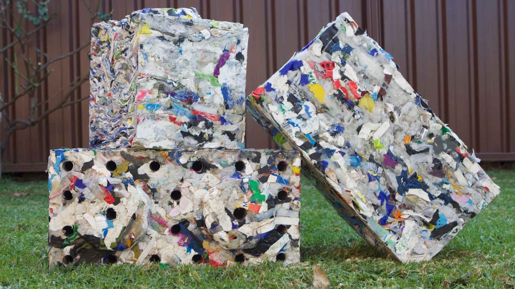 Bloques de plástico reciclado