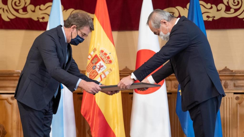 Feijóo recibe la condecoración Orden del Sol Naciente, por el hermanamiento Galicia-Japón