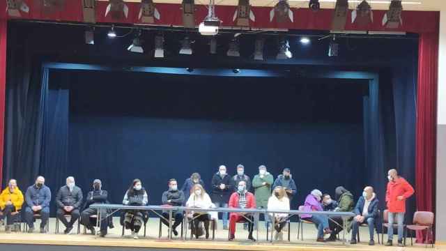 Asamblea de trabajadores de Nueva Pescanova, el 13 de febrero de 2022, en el centro sociocultural de Valadares.