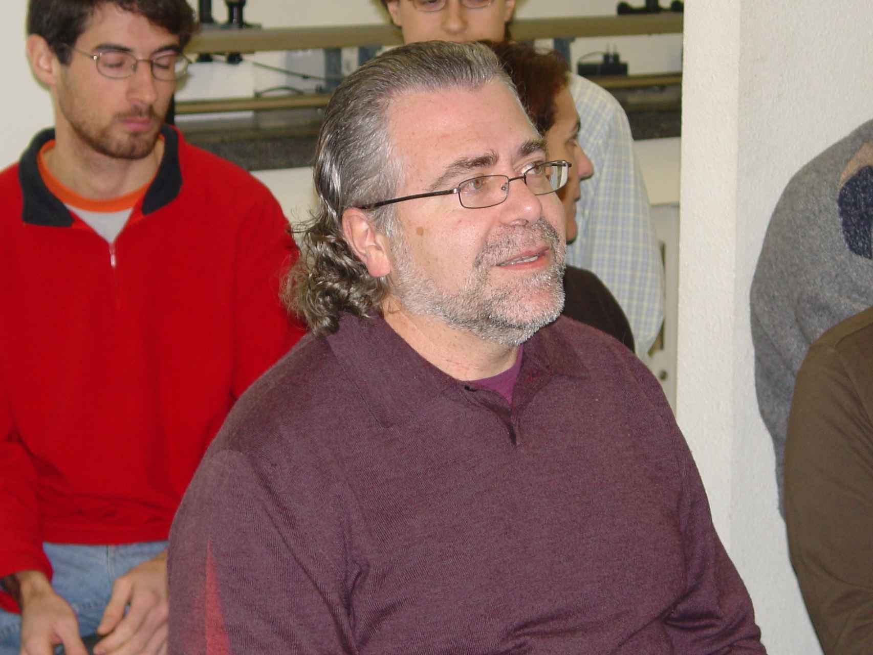 El profesor Luis Roso responsable del Servicio Láser de la Universidad de Salamanca./ Foto Dicyt