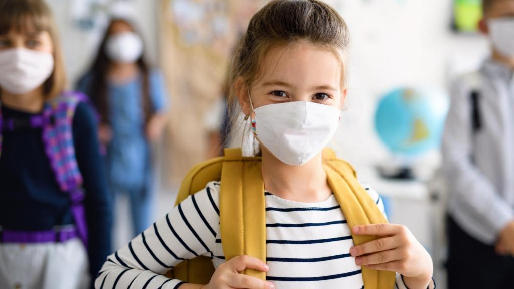 Mascarilla en la escuela.