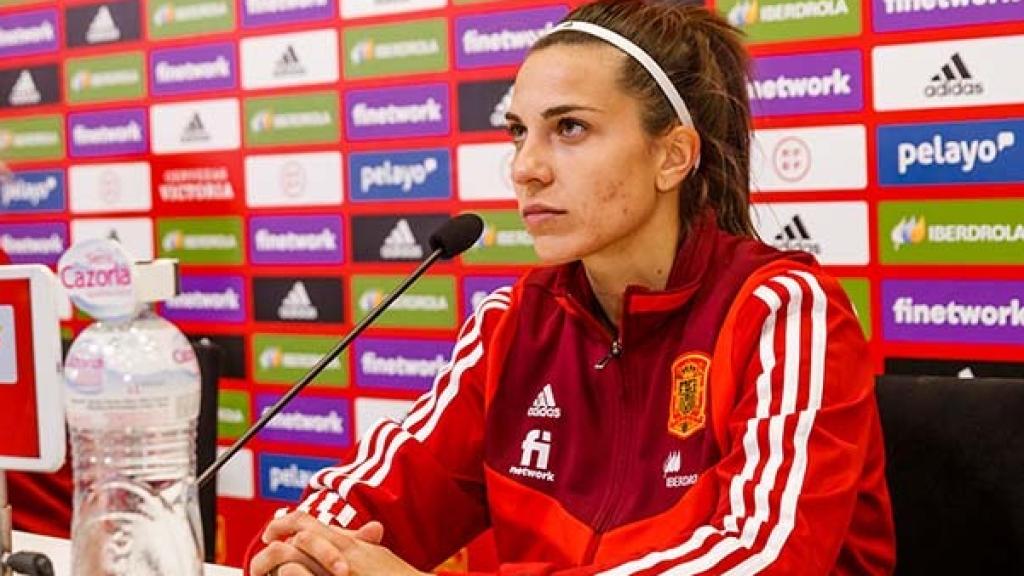 Mapi León, en rueda de prensa con la selección española de fútbol femenino