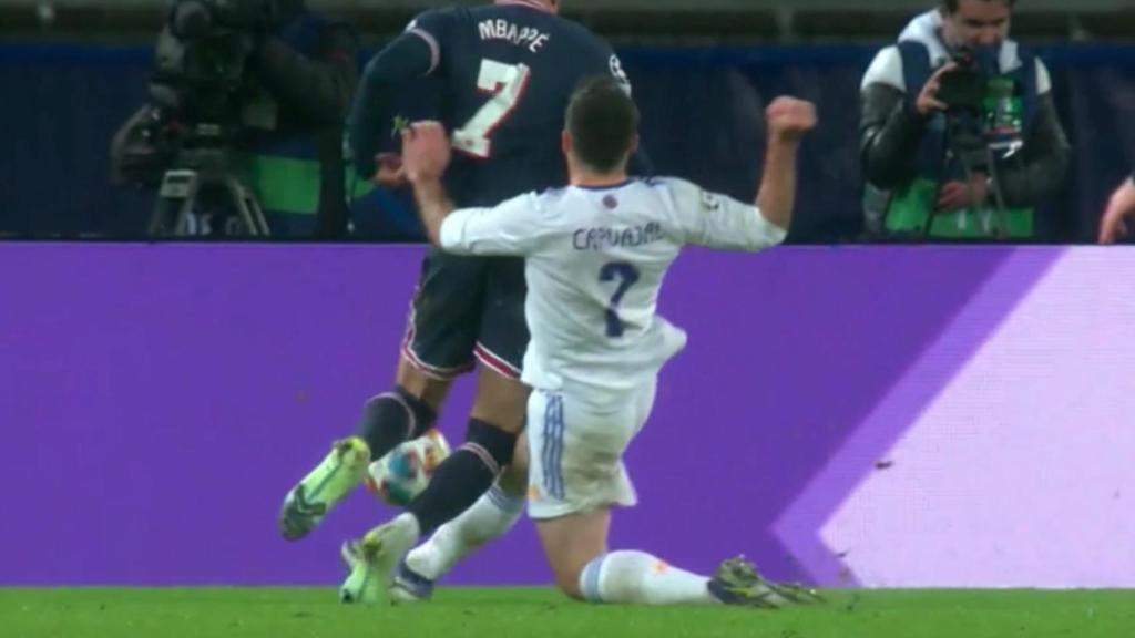 Penalti de Carvajal a Kylian Mbappé