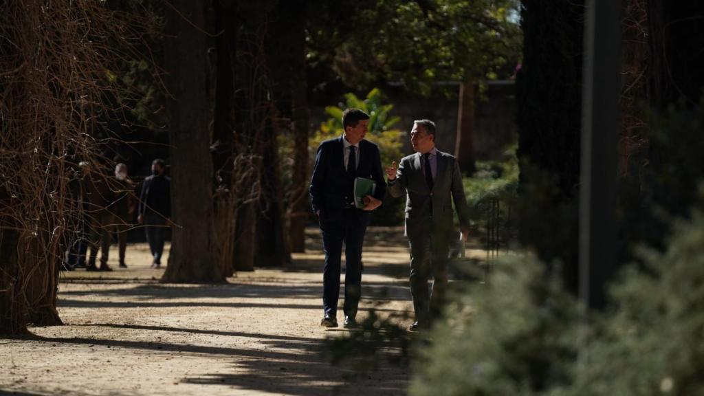 El consejero de la Presidencia en Andalucía, Elías Bendodo, y el vicepresidente de la Junta, Juan Marín.