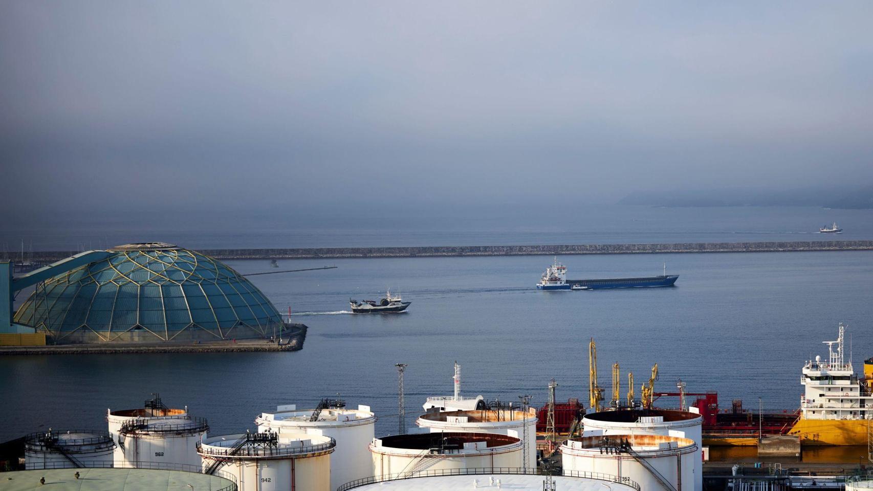 ‘La Medusa’ en el puerto de A Coruña.