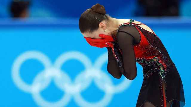 Kamila Valieva se derrumba en la final de patinaje artístico