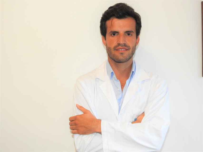 Jesús Olivas, especialista en Cirugía Plástica en la Clínica FEMM.