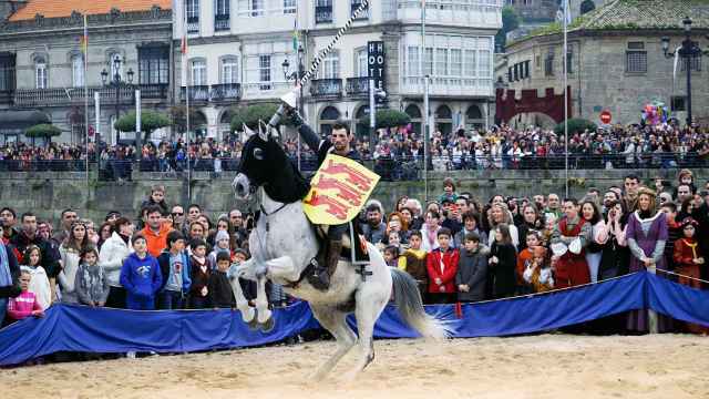 Fiesta tradicional de la Arribada en Baiona.