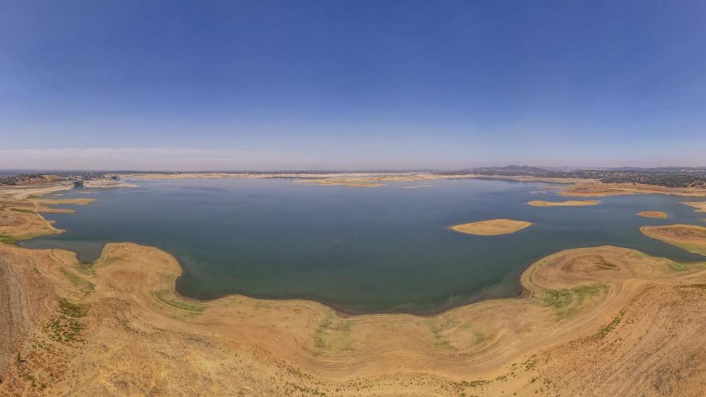 Lago Folsom, en California.