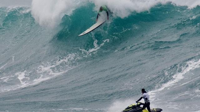 Olas gigantes en O Portiño.