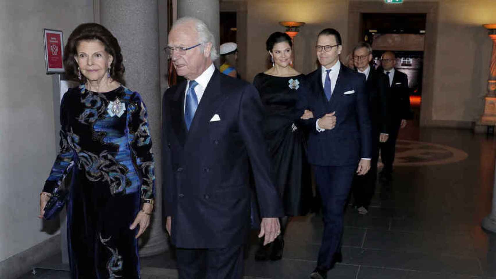 Los Reyes de Suecia y los Príncipes herederos en la entrega de los premios Nobel.