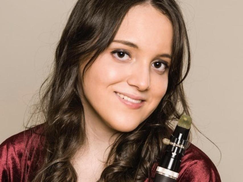 La joven clarinetista salmantina Claudia Aliaj