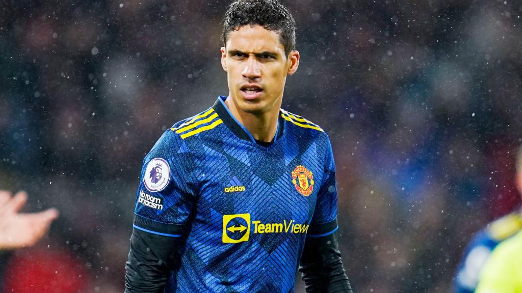 Raphaël Varane, en un partido del Manchester United de la temporada 2021/2022