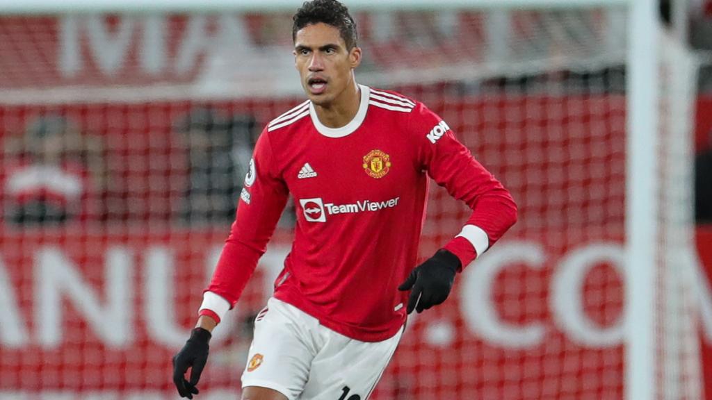 Raphaël Varane, en un partido del Manchester United de la temporada 2021/2022