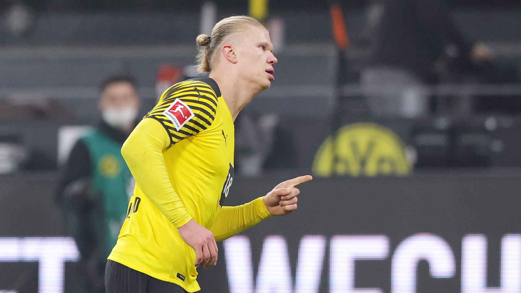 Erling Haaland celebrando un gol del Borussia Dortmund