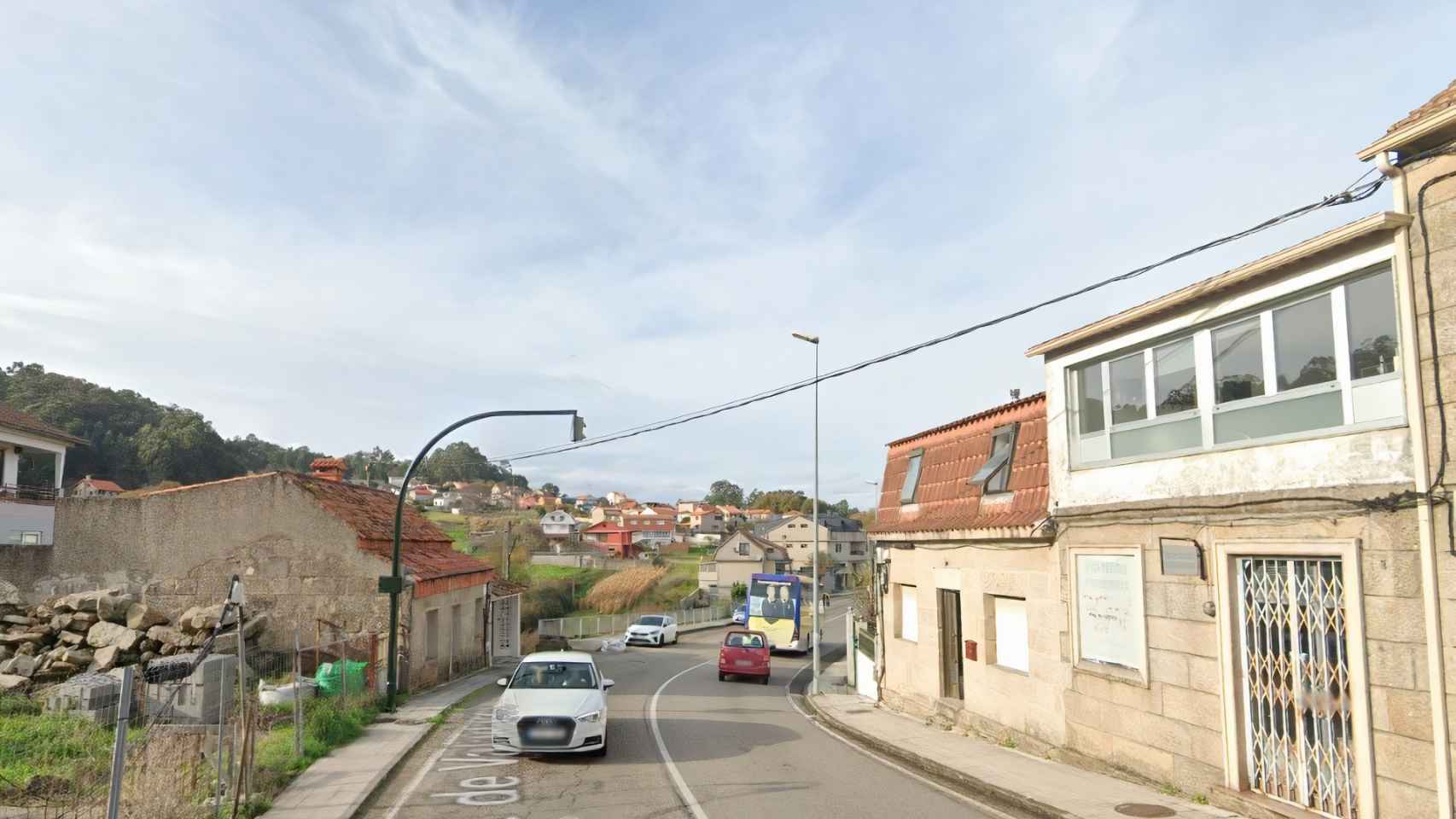 Tramo de la carretera de Valladares en Vigo.