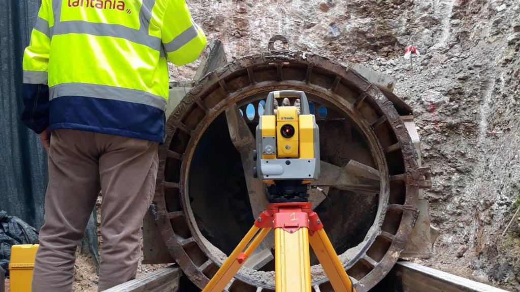 Obras de conducción de agua.