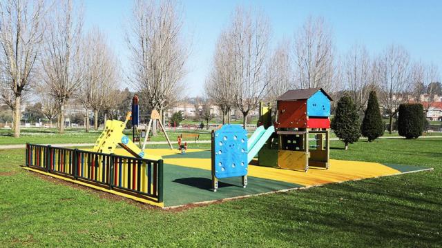 El parque infantil situado junto al Paseo Marítimo de Culleredo.