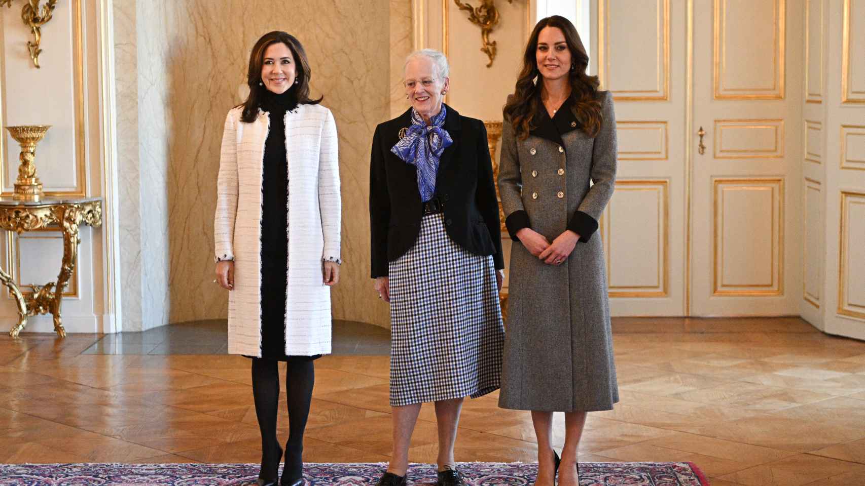 Kate Middleton junto a Mary y la reina Margarita de Dinamarca durante su encuentro este miércoles.