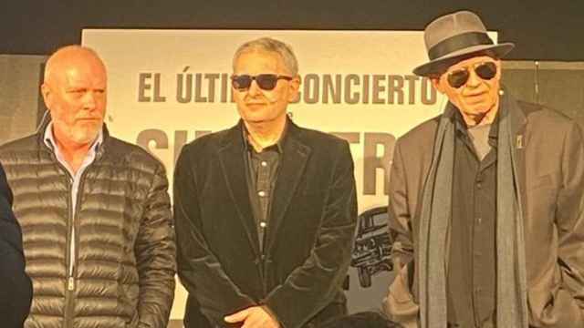 Javier Soto, Miguel Costas y Julián Hernández en la rueda de prensa de presentación del concierto.