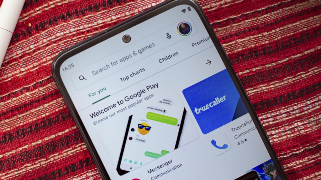 Google Play en el Motorola G71