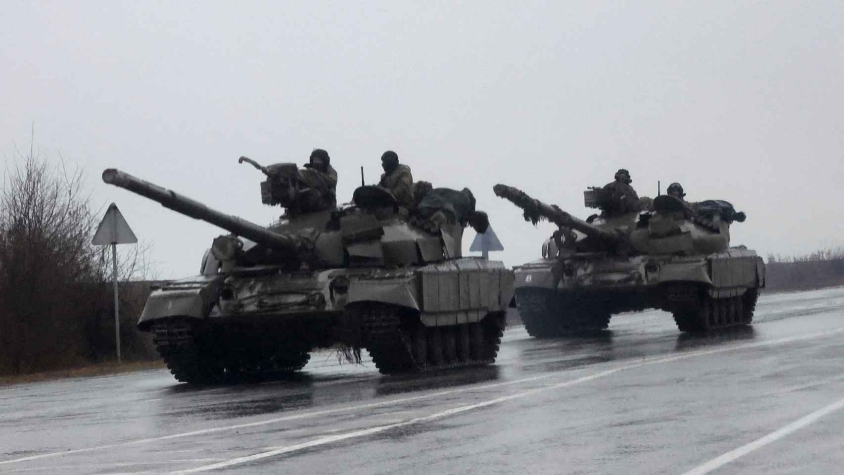 Las tropas ucranianas se movilizan tras el inicio de la guerra.