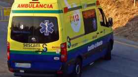 Arde un turismo en una colisión entre dos vehículos en Trijueque (Cuenca): hay un herido