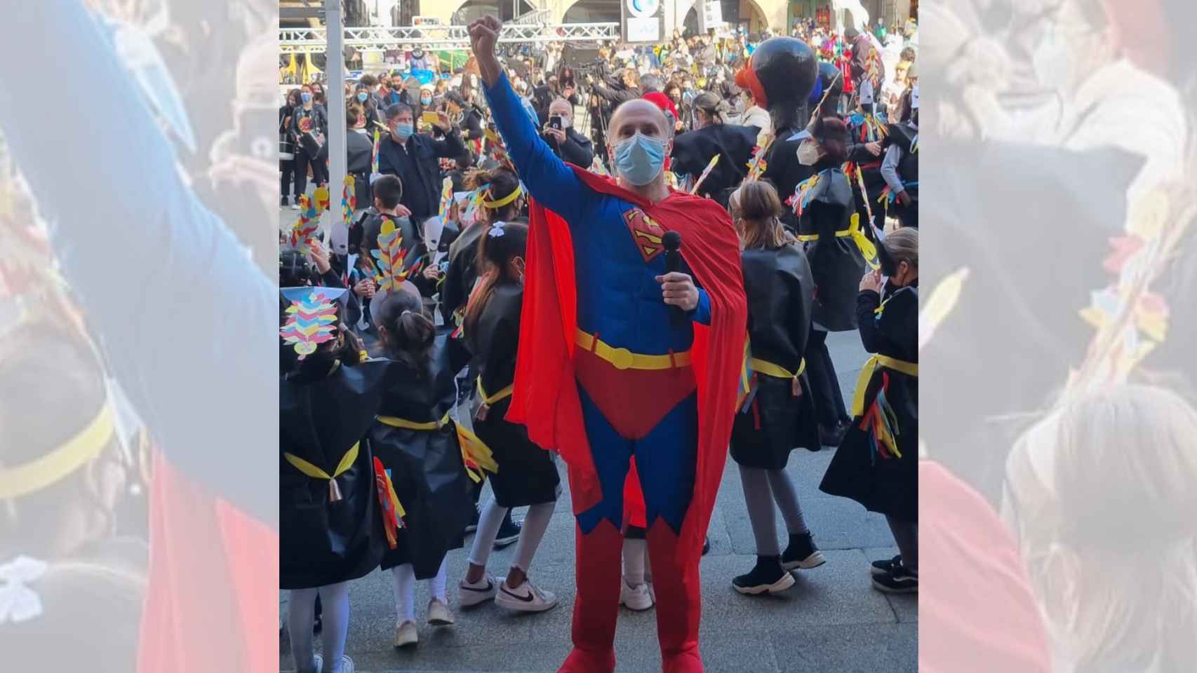 Gonzalo Pérez Jácome, alcalde de Ourense, disfrazado de Superman