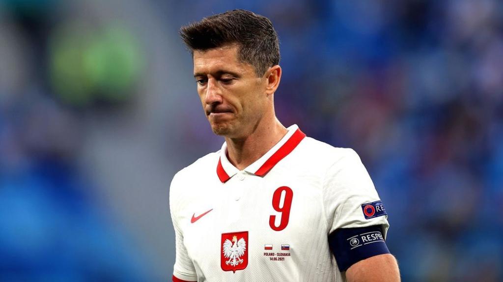 Robert Lewandowski, con Polonia