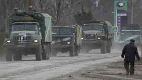 Tropas rusas en marcha en la región de Crimea.