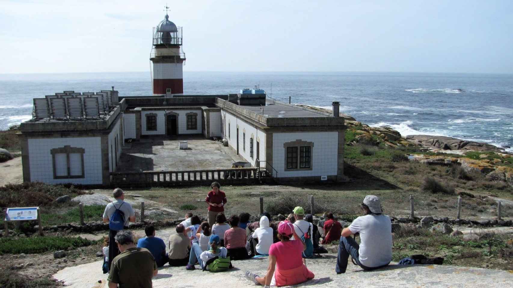 Participantes del programa ‘Descubriendo el Parque Nacional’ de la Xunta de Galicia.