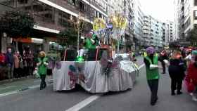 Una de las carrozas que participaron en el desfile de Carnaval de Vigo de 2022.